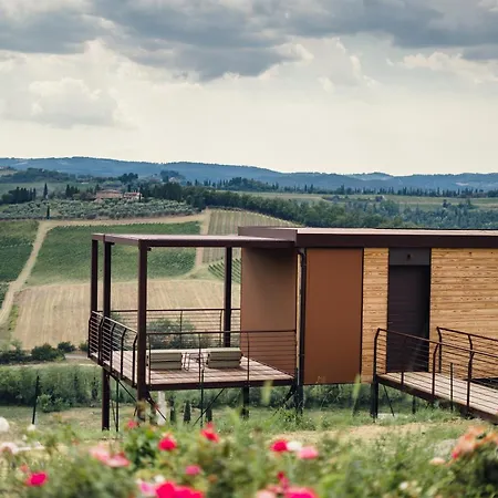 Poderi Arcangelo Glamping 圣吉米纳诺